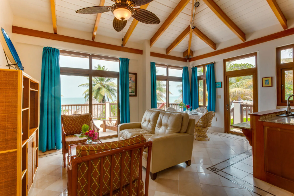 The Lodge at Jaguar Reef