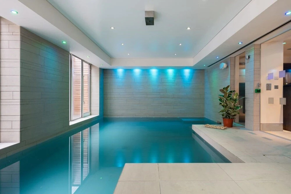 The East Finchley Retreat - 6bdr House With Swimming Pool, Garden, Parking