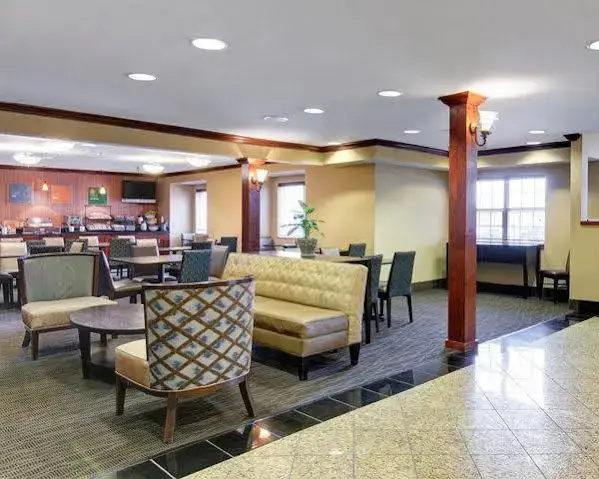 Spark by Hilton Sterling Dulles Airport