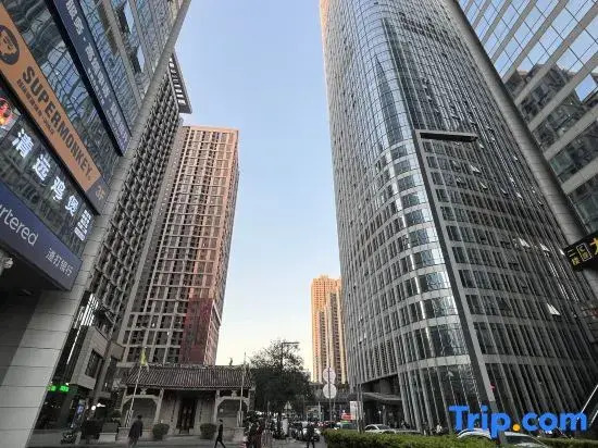 Xinlongmen Apartment Hotel