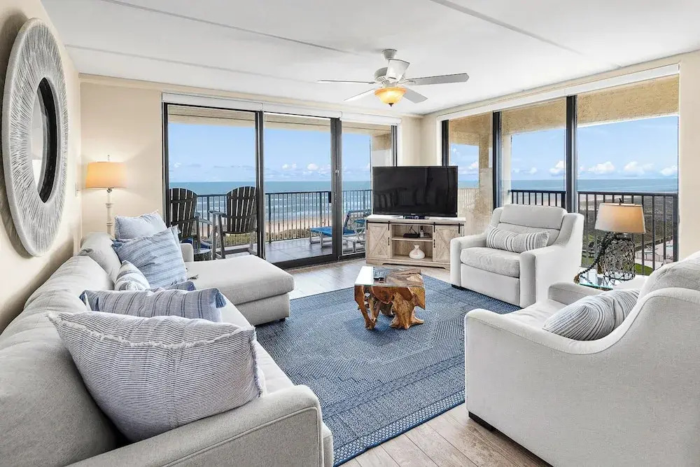 Updated Corner 3BR w/ View: Suntide III - Unit 710