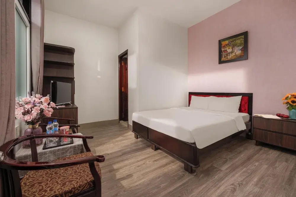 KLY Hotel