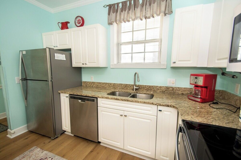 Magnolia Place 4789-103