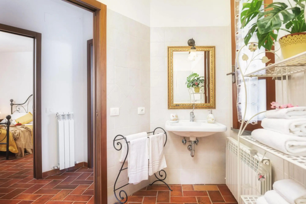 Il Gelsomino, apartment between Tuscany and Umbria-Il Gelsomino - Poggio di Cantagallina