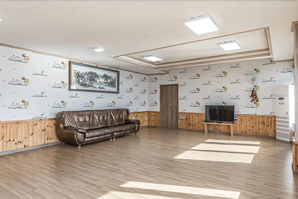 Geoje Seashore Pension