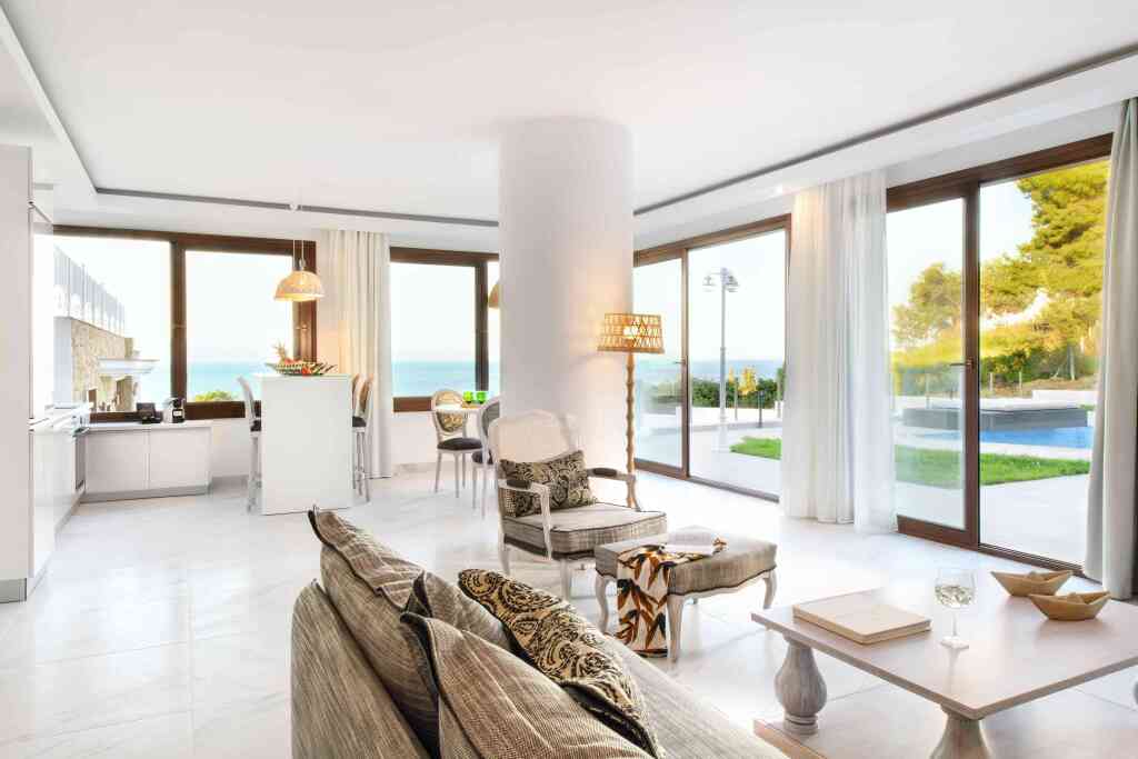 Villa DOro - Luxury Villas & Suites