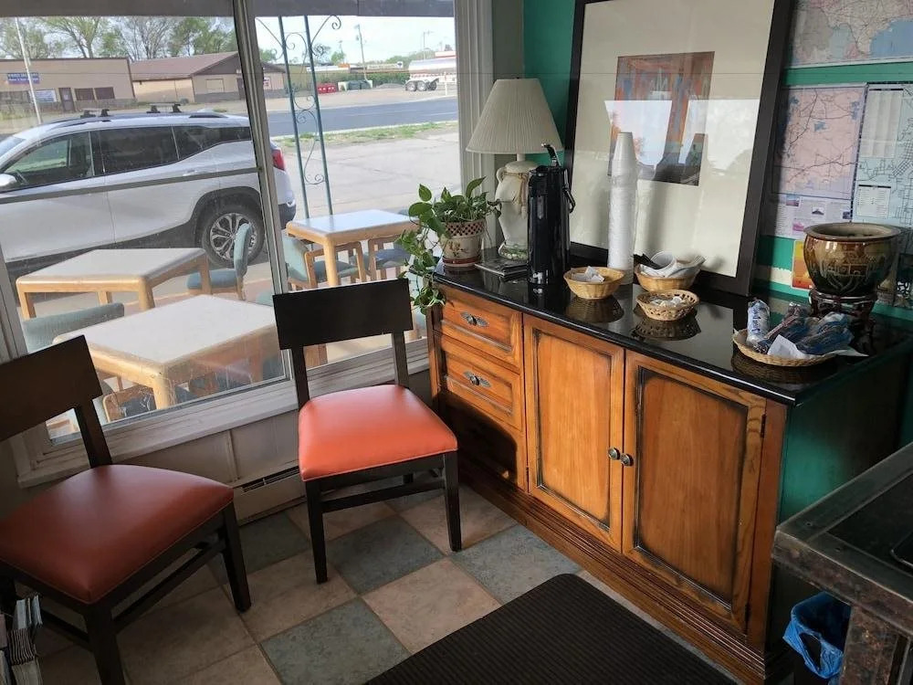 Rodeway Inn & Suites