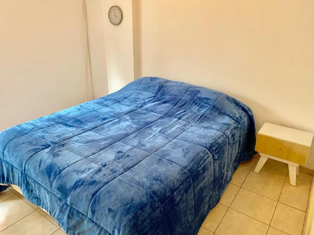 Depto de 1 dormitorio en Blvd. San Juan cerca de La Cañada