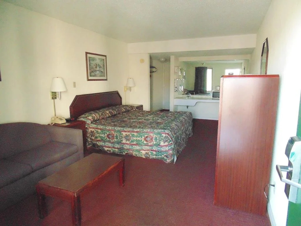 Travelers Inn Elizabethton