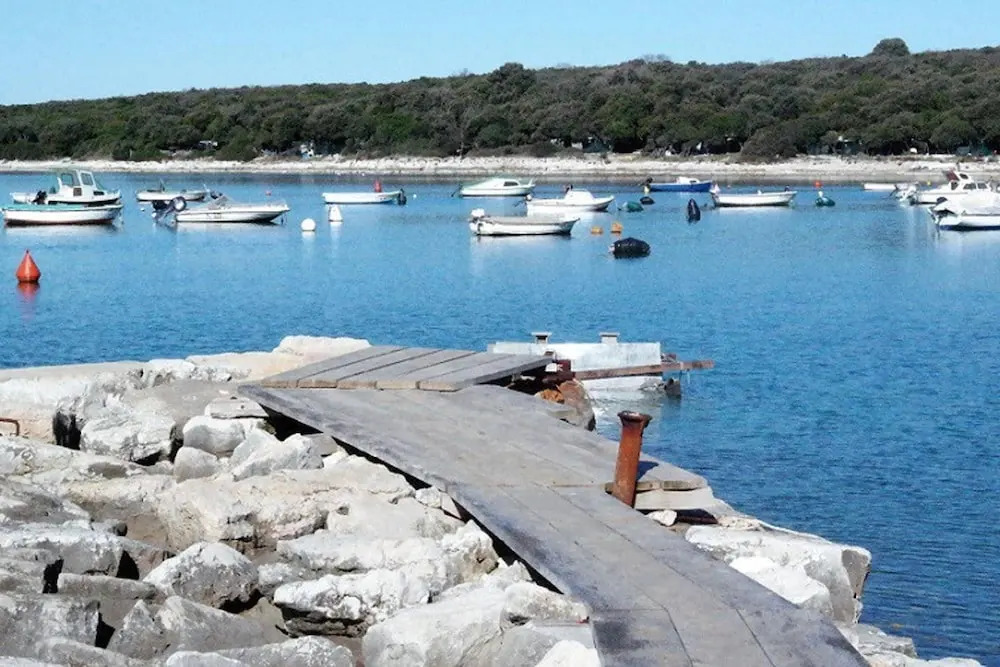 Apartment With one Bedroom in Bale, With Shared Pool, Furnished Terrace and Wifi - Near the Beach