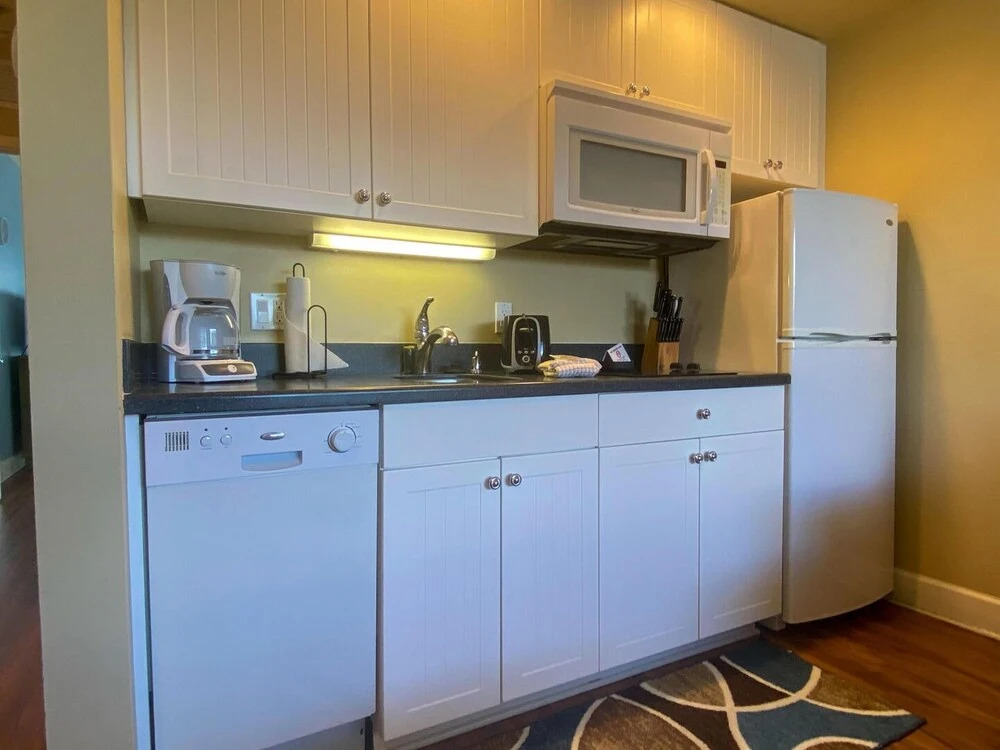 Harbour House at the Inn Unit 311 by Coastal Vacation Properties