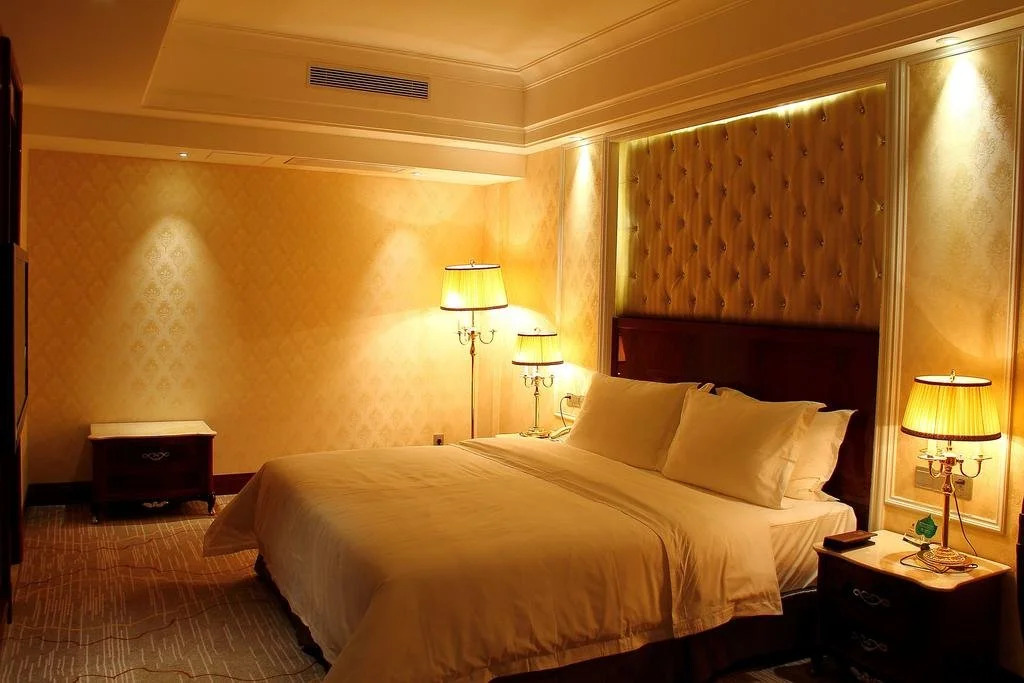 Отель Zhongshan Phoenix By Funyard