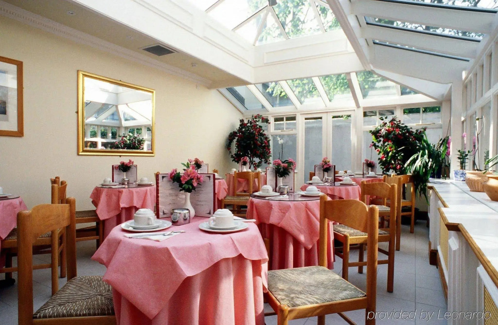 Henley House Hotel