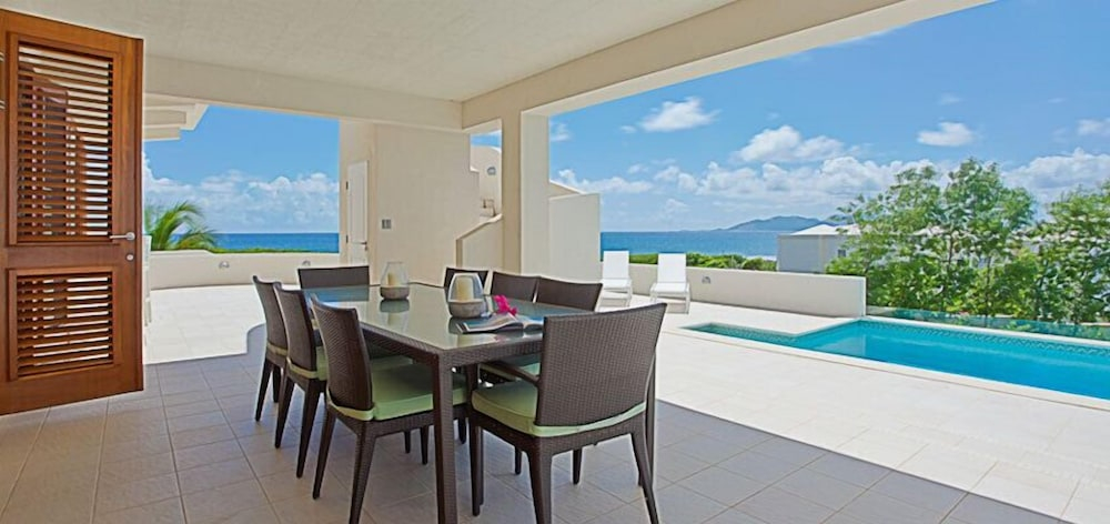 White Cedars Villa 3 Bedroom Special Offer