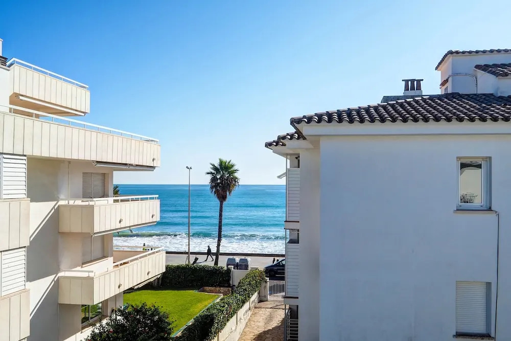 The Blue Nirvana By Hello Apartments Sitges