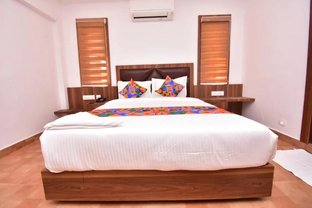 Hotel orchid suites Cochin