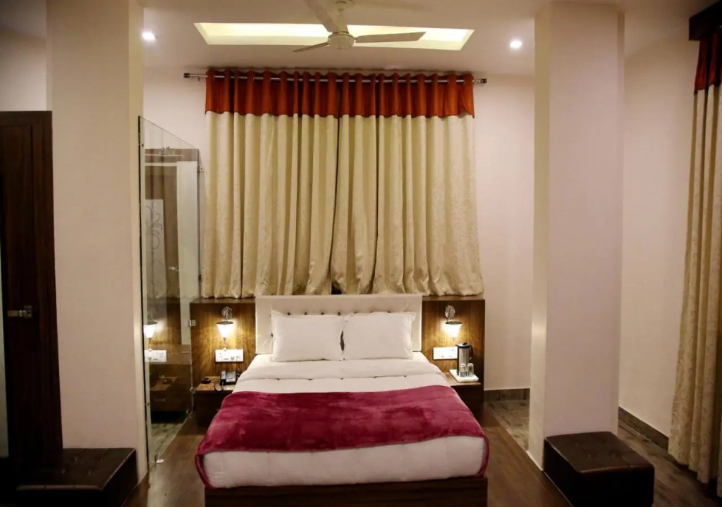Hotel Khatana Palace