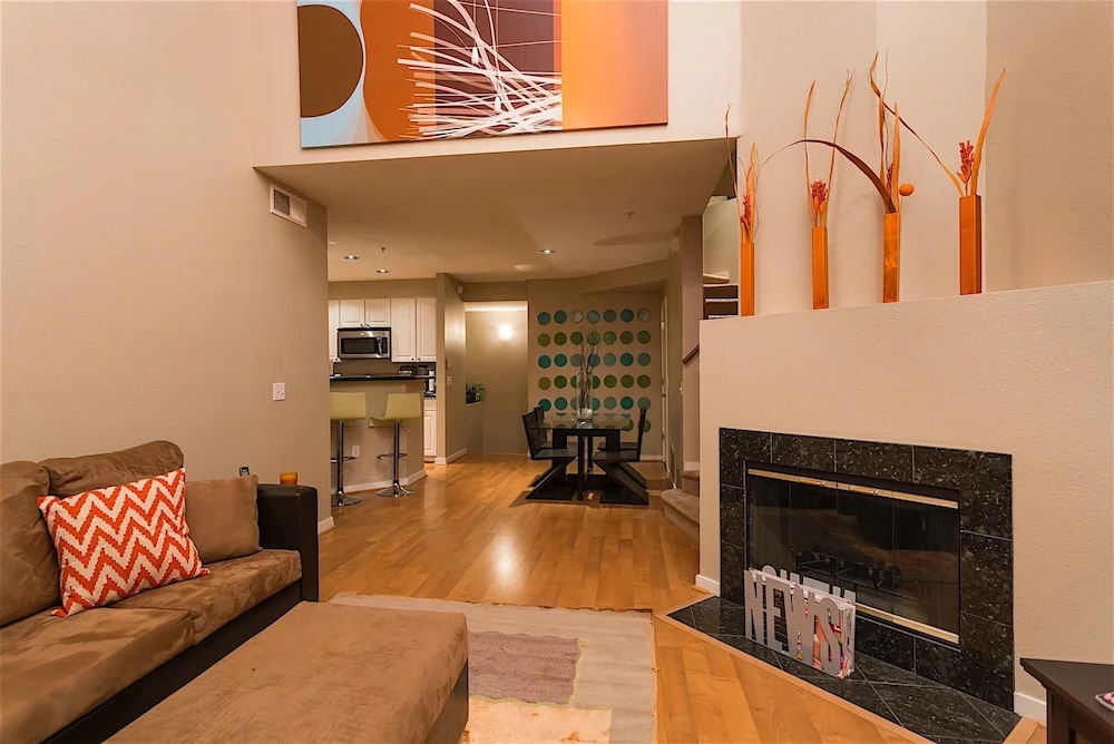 Phoenix Palms 2 BR by Casago