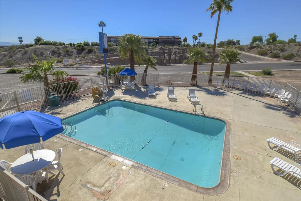 Motel 6-Needles, CA