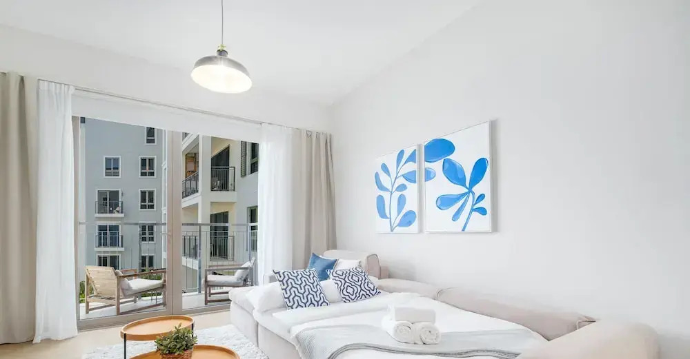 LUX  The Le Pont Sea View Suite