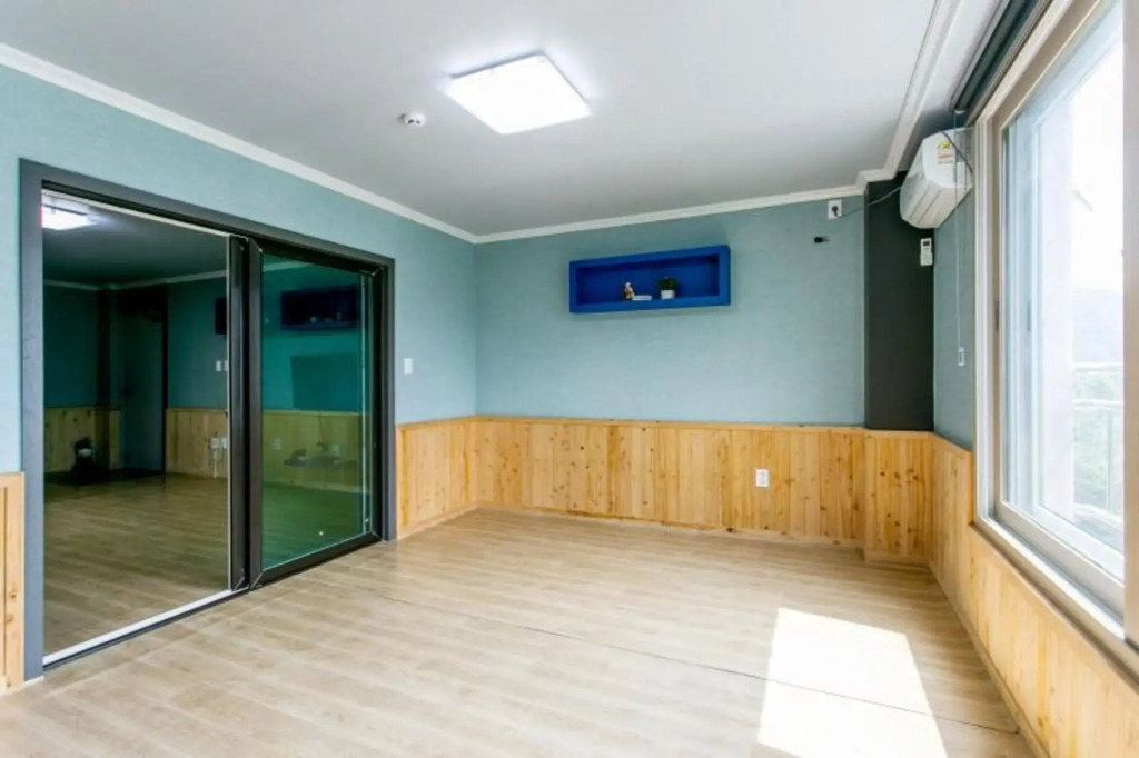 Gimhae Solar House Pension(김해 태양하우스펜션)