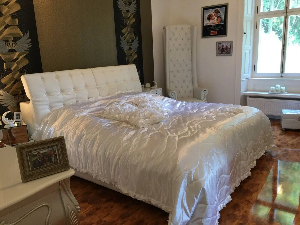 Bed & Breakfast Castle Hollywood