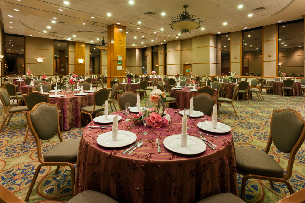 Best Western PLUS Nuevo Laredo Inn & Suites