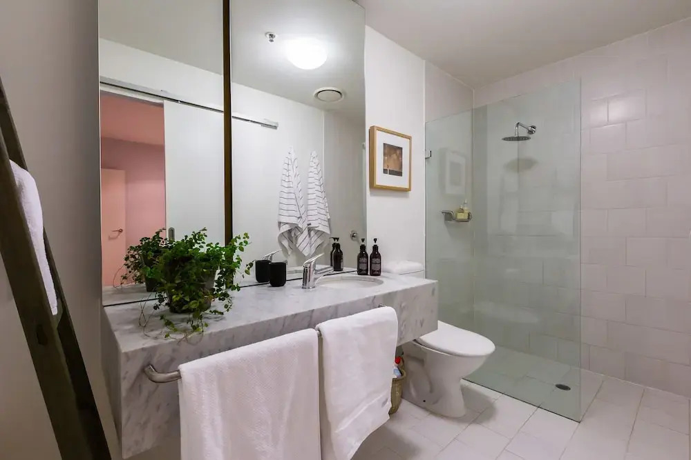 Auguste 2 Bdr Melbourne Apartment
