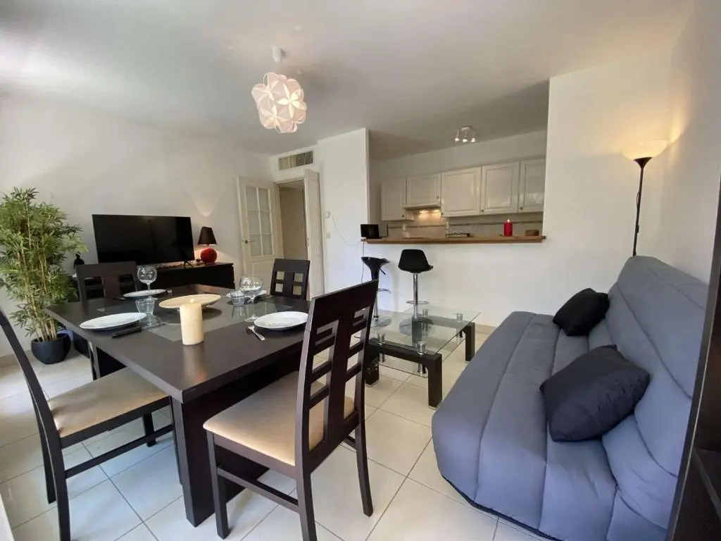Appartement Juan les Pins, 3 pièces, 6 personnes - FR-1-252-171