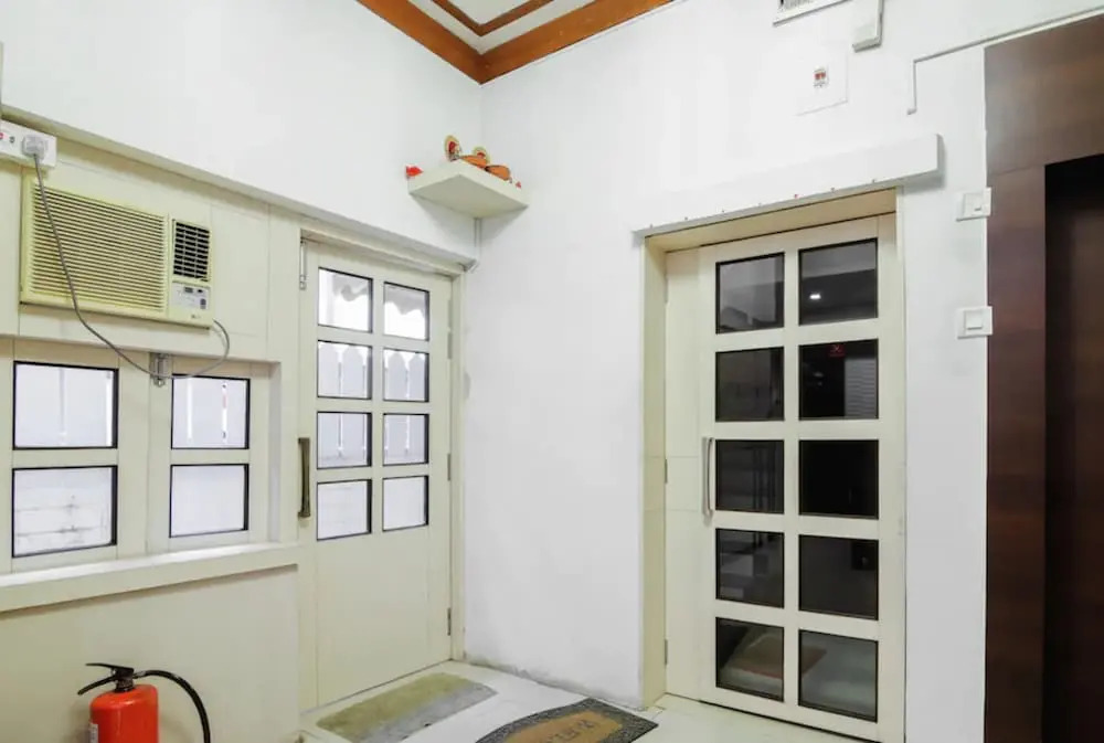 Goroomgo Royal Inn Tallygunge Kolkata