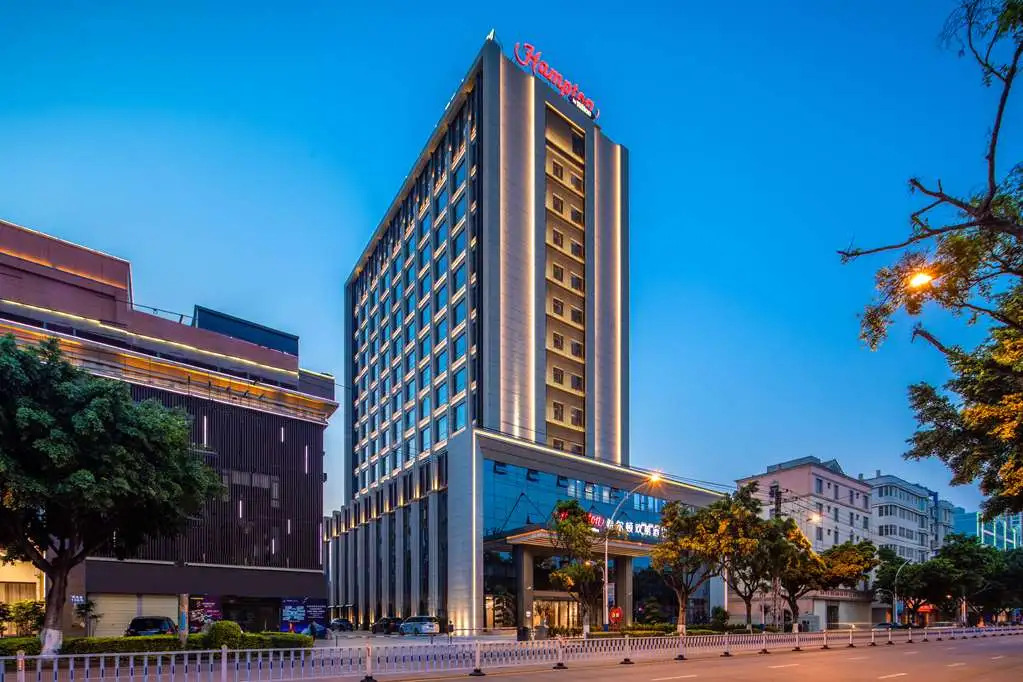Hampton by Hilton Yuxi Hongta Railway Station