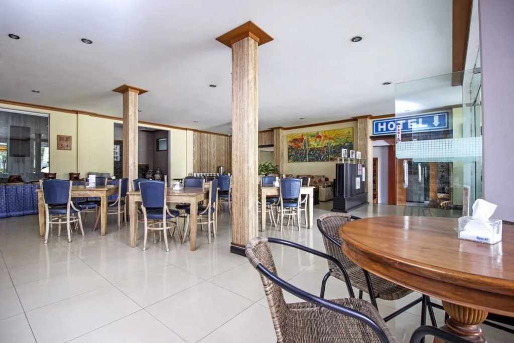 RedDoorz at Arwiga Hotel near RS Hasan Sadikin Bandung