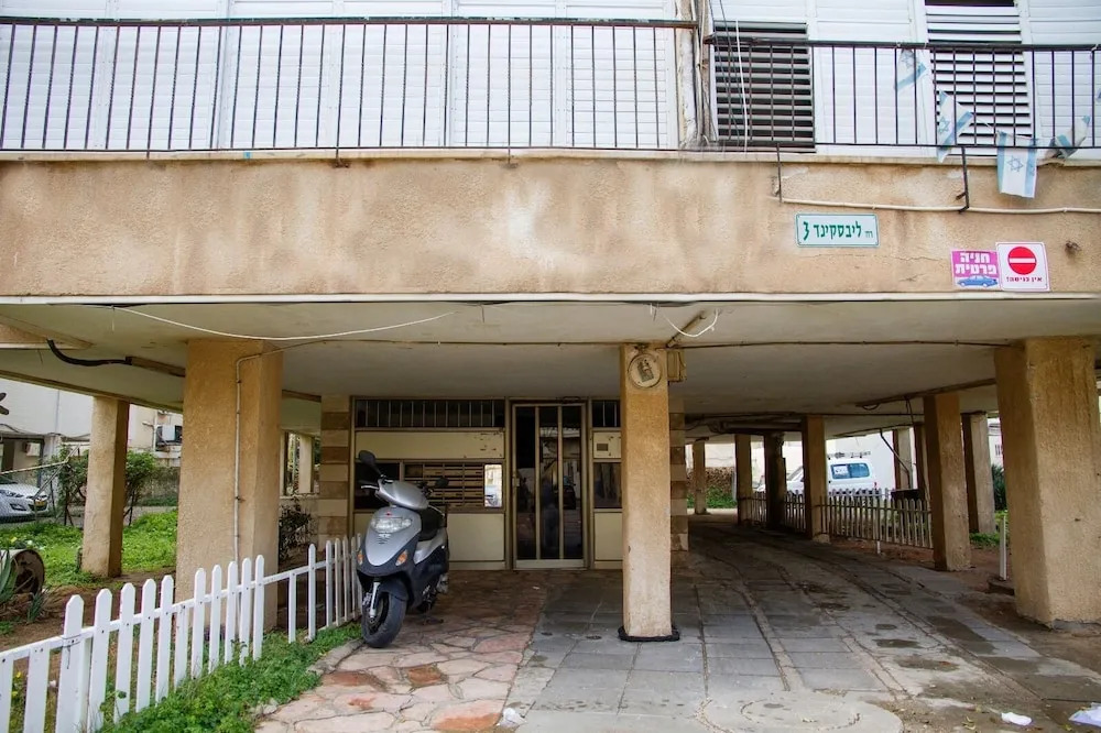 GK Apartments - Limbskit 3
