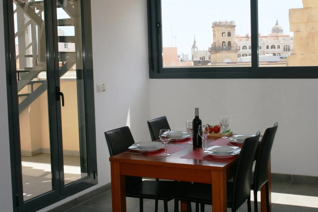 Apartamento El Carmen by Be Alicante
