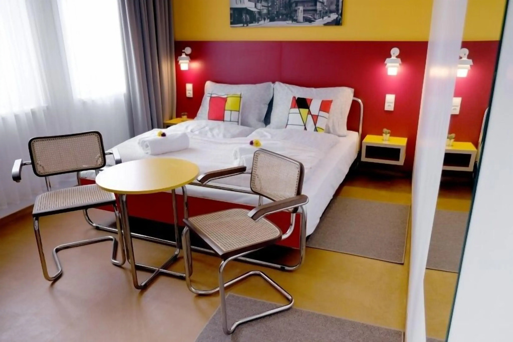 Hotel Avion - NKP - WORLD MONUMENT