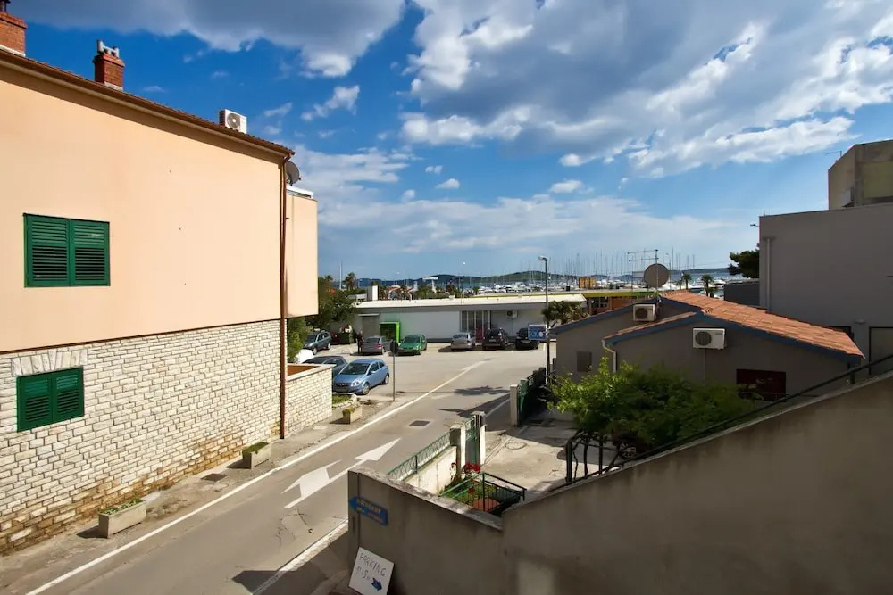 A2 - Best Location in Center With the sea View