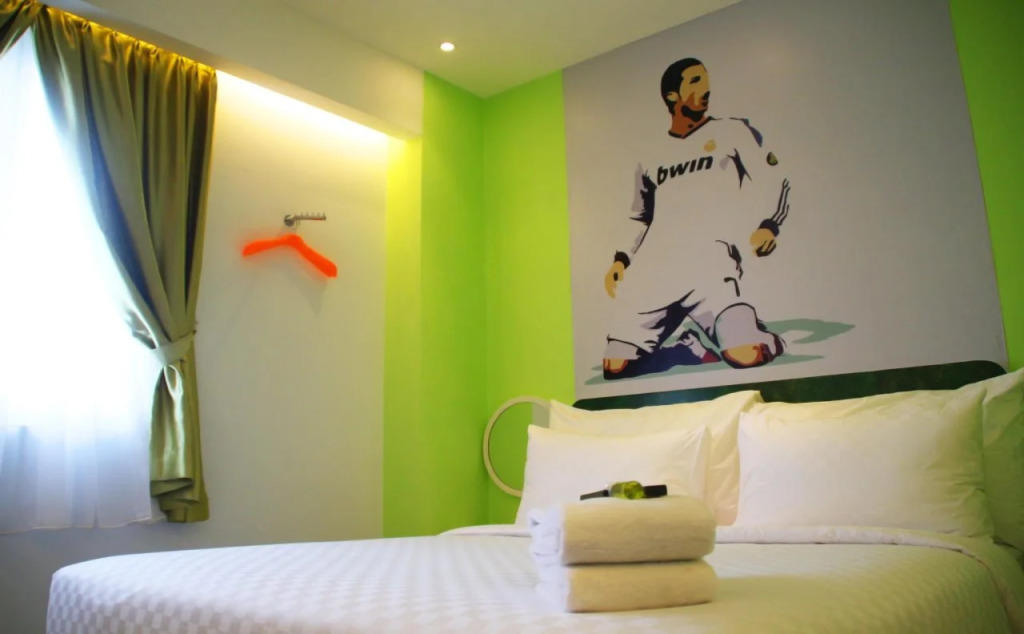 Uniq Hotel