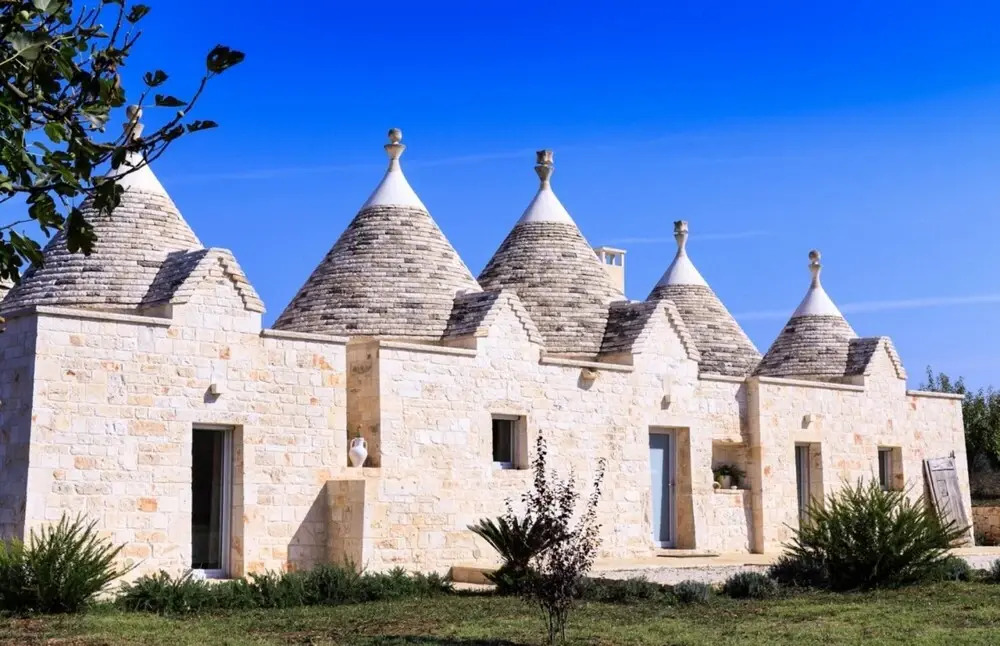 Trulli Gianpaolo - Enchanting 3 Bedroom Villa