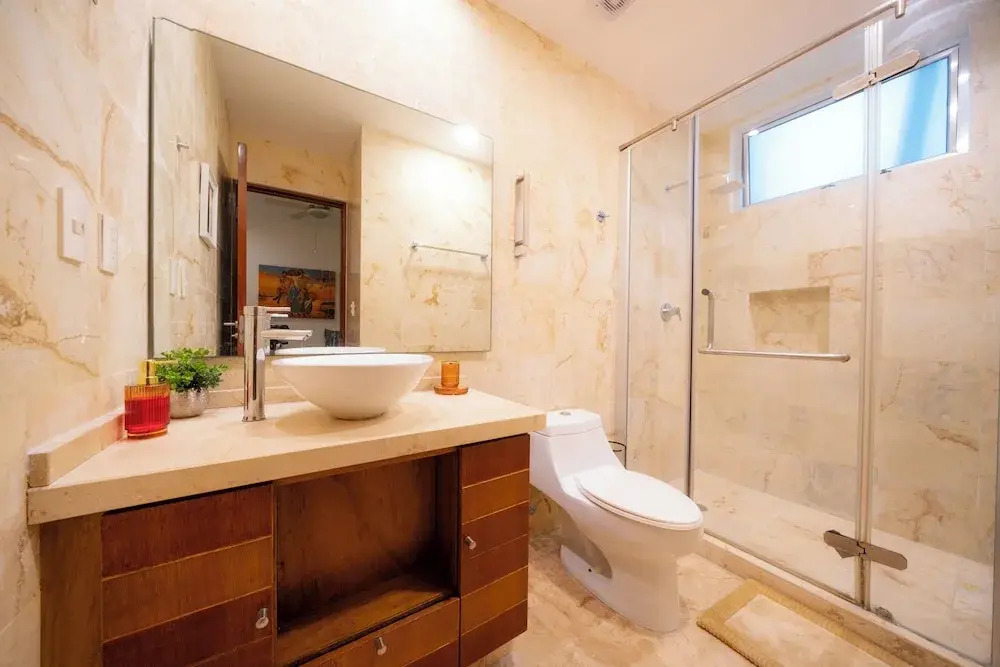 2 Br Condo Near to the Beach - CDM 113