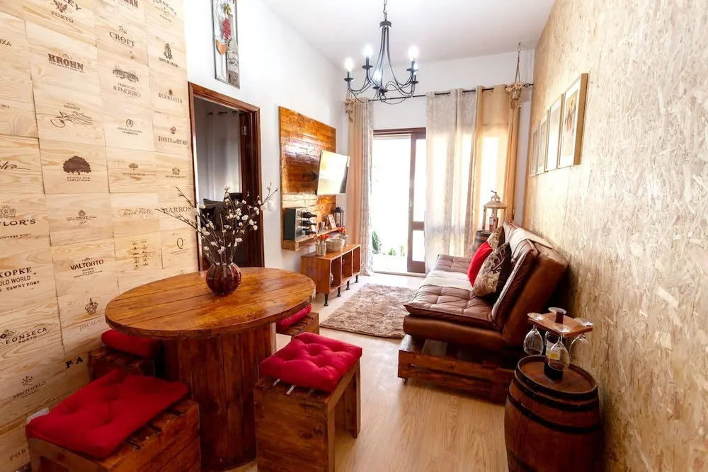 Apartment With one Bedroom in Porto, With Furnished Balcony and Wifi