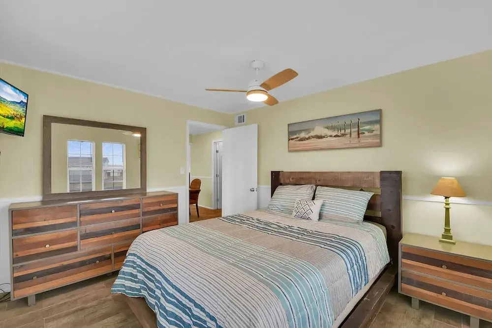 Coastline Views! Jamaica Beach Home w/ Foosball
