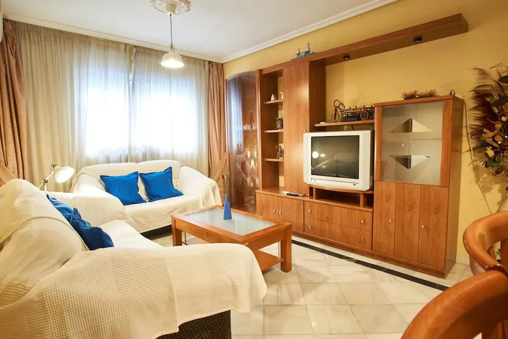 Amplio apartamento en casco histórico