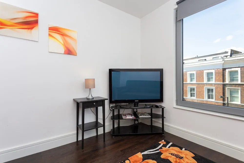 Lovely Modern 1 Bed Flat in Dalston Junction