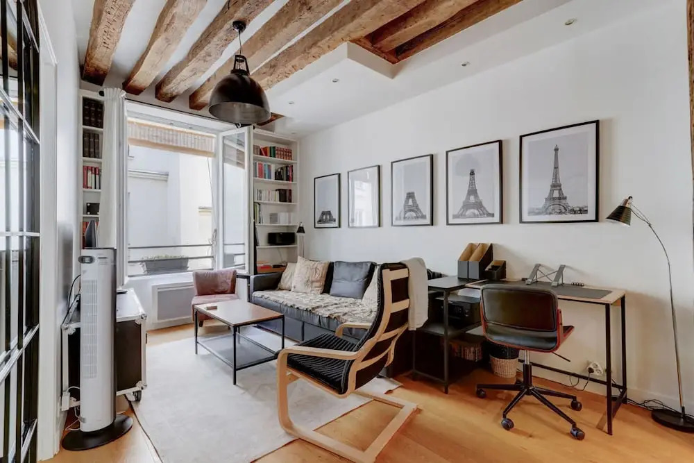 Athos I Stylish 1BR Home on the Rive Gauche