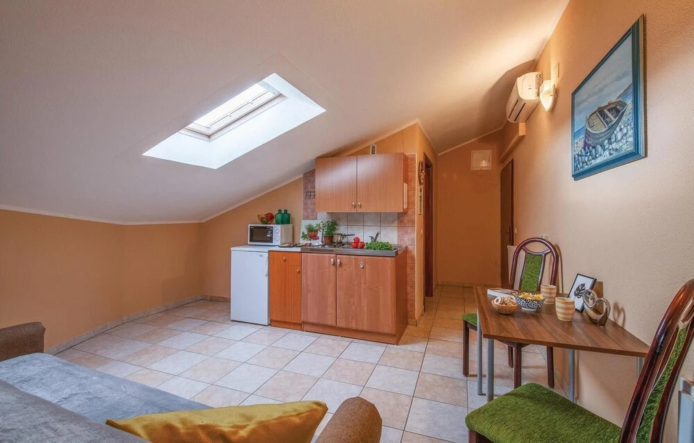 Stunning Apartment in Pula With Outdoor Swimming Pool, Wifi and 5 Bedrooms