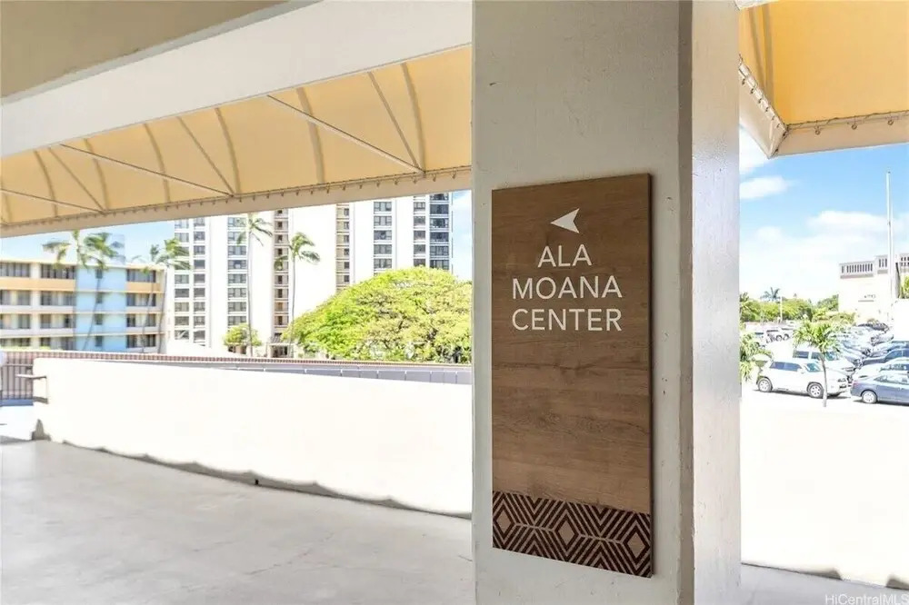 Stunning Ala Moana 1BR W Balcony & Mountain/city Views
