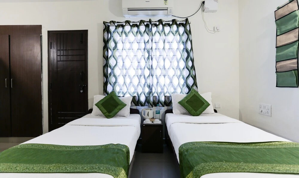 Roxel Inn GR Residency by Treebo Hotels