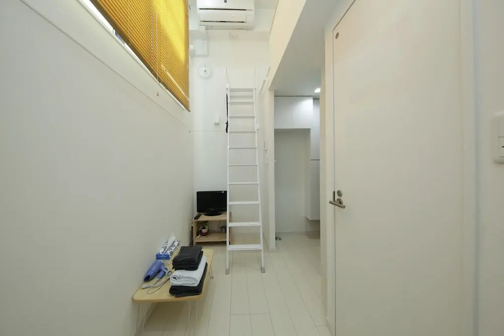 Nano North Shinjuku Apartment by Tranova