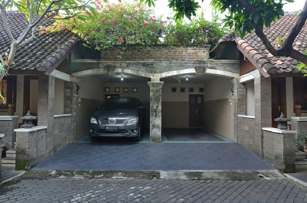 Taman Ayu 212