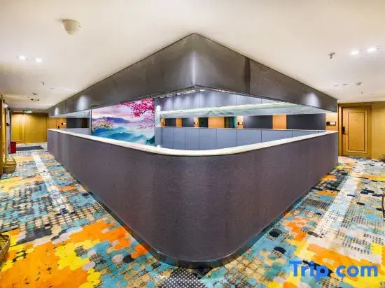 Zhipeng Hotel